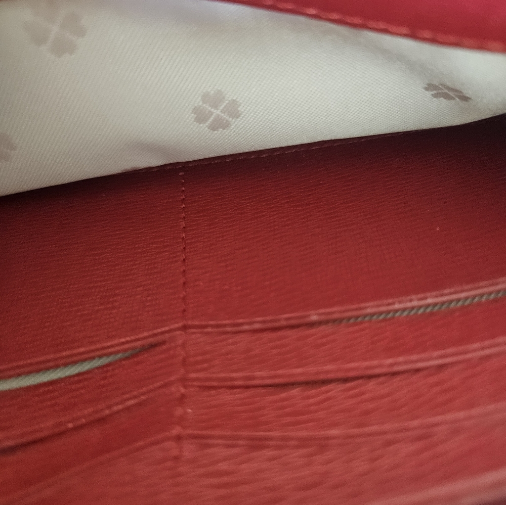 Kate Spade Cream Zipper Wallet with Red Apple Design - Picture 8 of 10